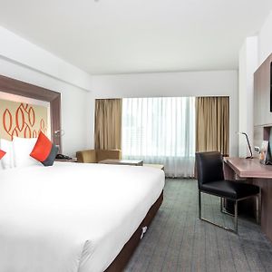 Deluxe Zimmer mit Kingsize-Bett auf den oberen Etagen