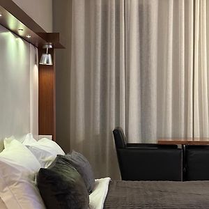 Deluxe Zimmer mit Kingsize-Bett