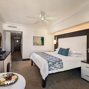 Standard Zimmer mit Kingsize-Bett