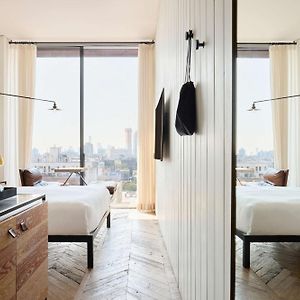 Zimmer mit Queensize-Bett