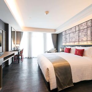 Deluxe Zimmer mit Kingsize-Bett