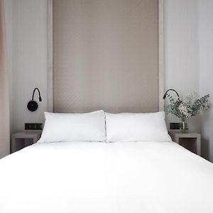 Mittelgroßes Studio mit Kingsize-Bett