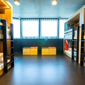 Dormitory Room Mixed