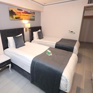 Economy Zimmer mit zwei Einzelbetten