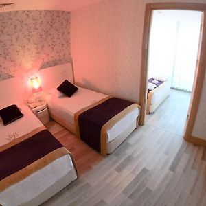 Familien-Zimmer