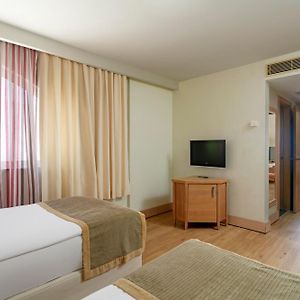 Familien-Zimmer