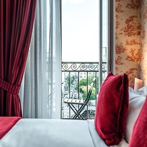 Deluxe Zimmer mit Kingsize-Bett