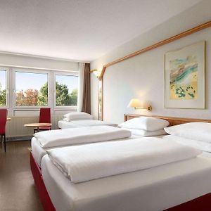 Zimmer mit Kingsize-Bett