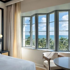 Deluxe Zimmer mit Kingsize-Bett