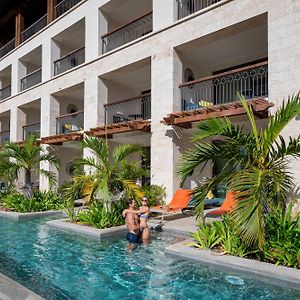 Junior Suite mit Schwimmbadblick
