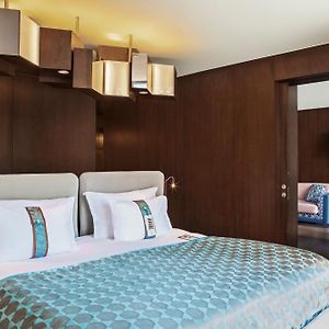 Zimmer mit 1 Schlafzimmer und mit Kingsize-Bett