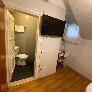 Economy Zimmer mit zwei Einzelbetten