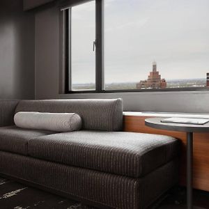 Deluxe Zimmer mit Kingsize-Bett