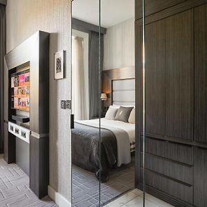 Standard Zimmer mit Kingsize-Bett