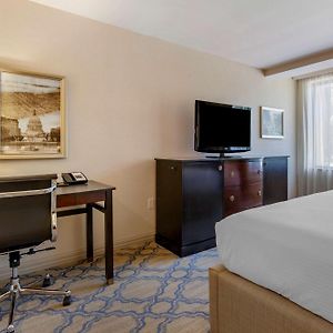 Traditionelles Zimmer mit Queensize-Bett