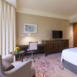 Deluxe Zimmer mit Kingsize-Bett