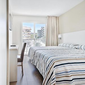 Zimmer mit zwei Einzelbetten