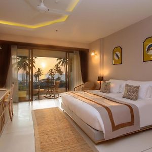 Grand Deluxe Sea side King Room