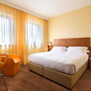 Superior Zimmer mit Kingsize-Bett