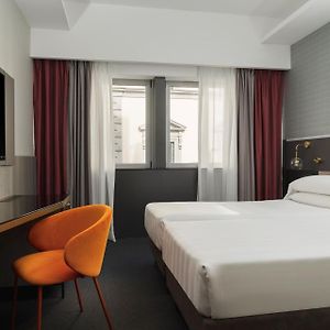 Zimmer mit zwei Einzelbetten