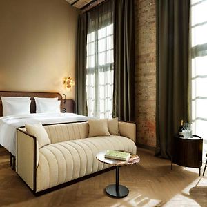 Deluxe Zimmer mit Kingsize-Bett