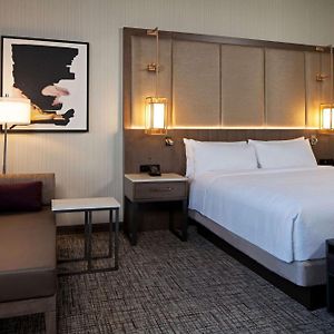 Deluxe Zimmer mit Kingsize-Bett