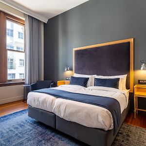 Superior Zimmer mit Kingsize-Bett