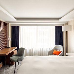 Deluxe Zimmer mit Kingsize-Bett