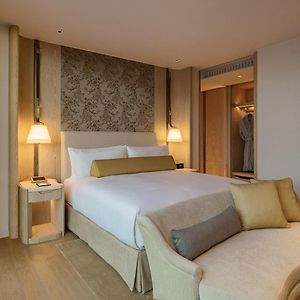 Deluxe Zimmer mit Kingsize-Bett