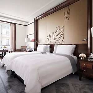 Premier Zimmer mit zwei Einzelbetten