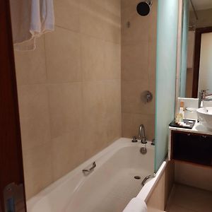Deluxe  Beach King Room