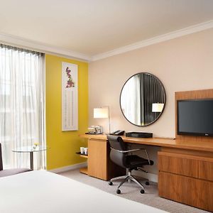 Deluxe Zimmer mit Kingsize-Bett