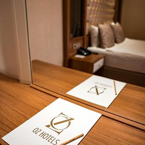 Standard Zimmer mit Kingsize-Bett