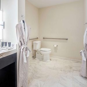 Signature Zimmer mit Queensize-Bett