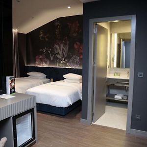 Zimmer mit zwei Einzelbetten