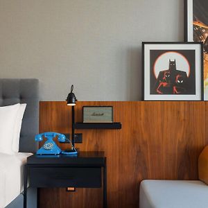 Themen-Zimmer mit Kingsize-Bett