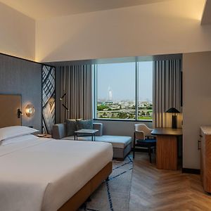 Grand Deluxe Zimmer mit Kingsize-Bett