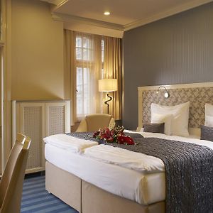 Deluxe Dreibettzimmer