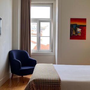 Zimmer mit Kingsize-Bett