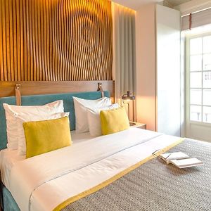 Deluxe Zimmer mit Kingsize-Bett