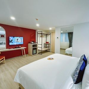 Standard Zimmer mit Kingsize-Bett