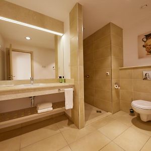 Club Suite