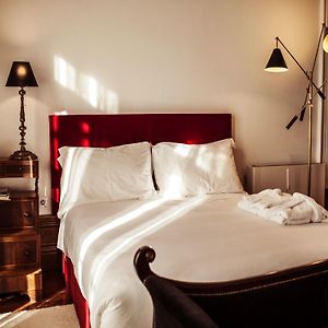 Deluxe Zimmer mit Kingsize-Bett