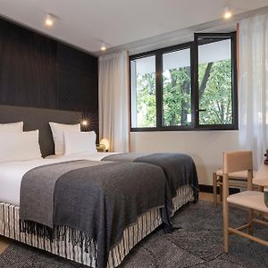 Zimmer mit zwei Einzelbetten