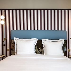 Angrenzendes Zimmer