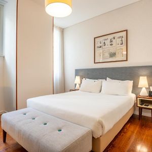 Zimmer mit Kingsize-Bett