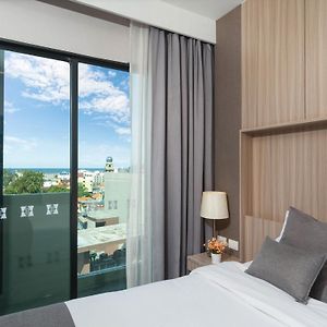 Grand Deluxe Zimmer mit Queensize-Bett