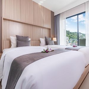 Grand Deluxe Zimmer mit Kingsize-Bett