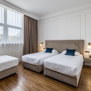 Dreibettzimmer