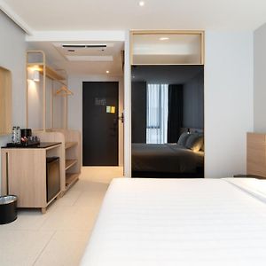 Deluxe Zimmer mit Kingsize-Bett